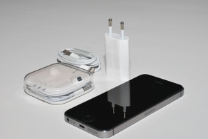 Pawn iPhone with all its accessories to get the most cash possible!